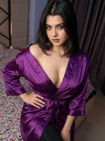 Guwahati call girls hotel delivery